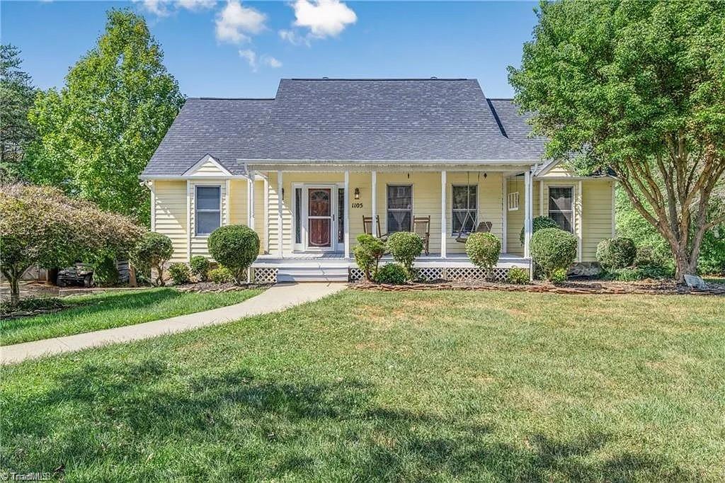 1105 Deer Run Lane