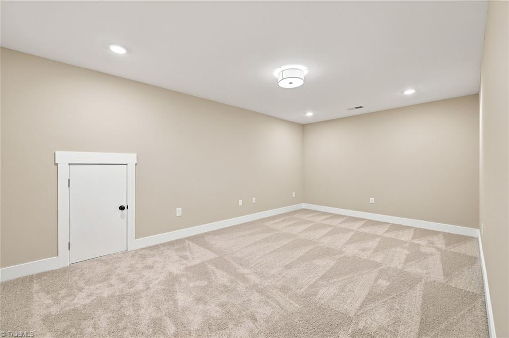 1218 Driftwood Drive Property Photo 28