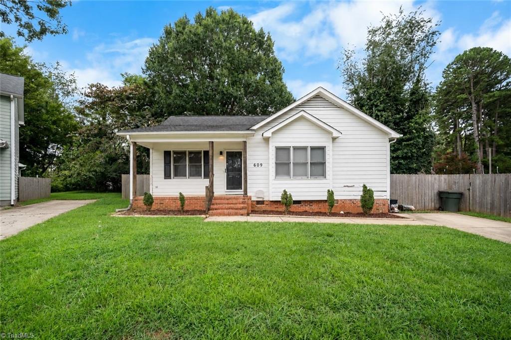 609 Forest Brook Drive Property Photo 1