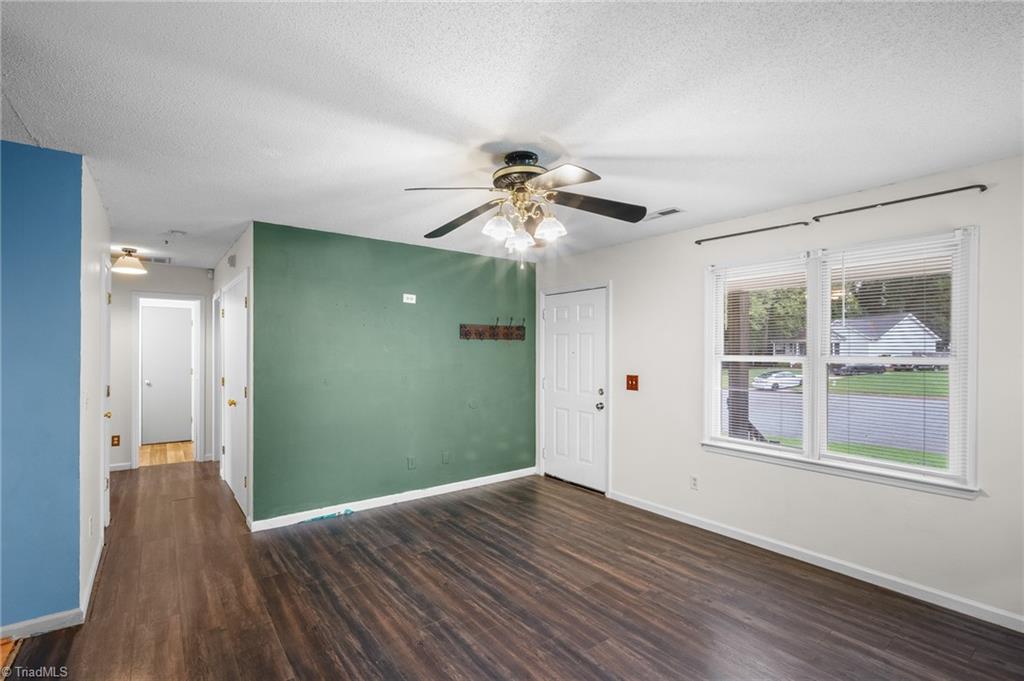 609 Forest Brook Drive Property Photo 4