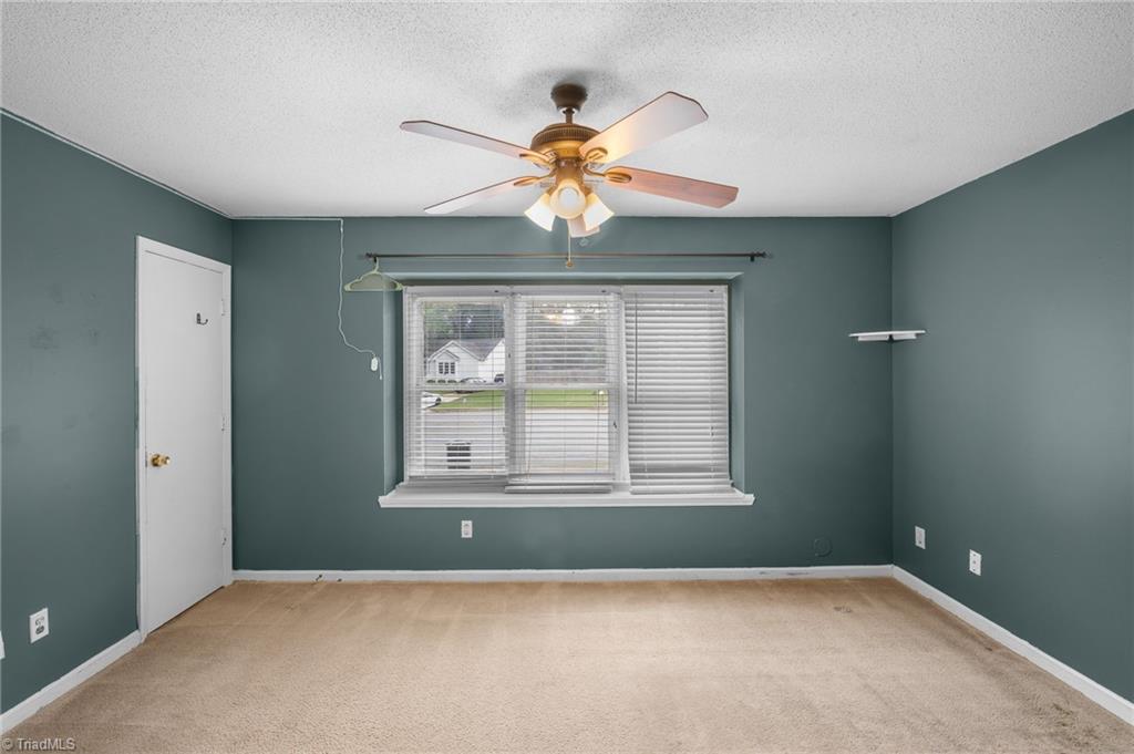 609 Forest Brook Drive Property Photo 14
