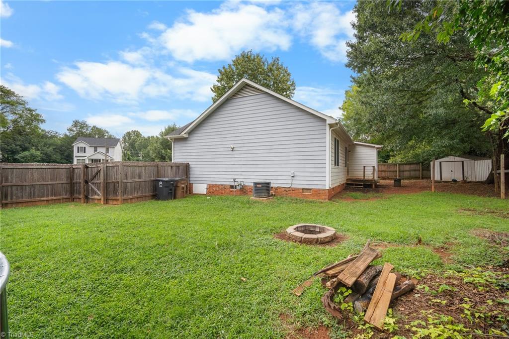 609 Forest Brook Drive Property Photo 21