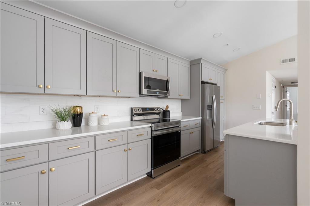 3729-3d Morris Farm Drive # 3d Property Photo 3