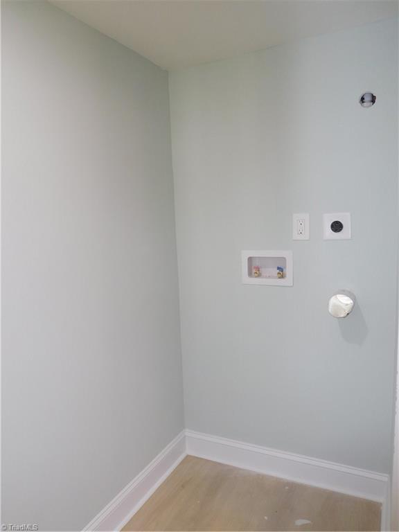 144 Edgewood Circle Property Photo 8