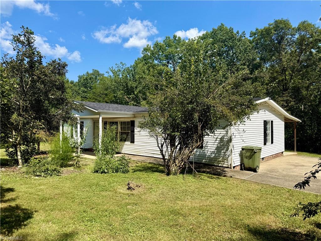 185 Marlin Boulevard Property Photo 1