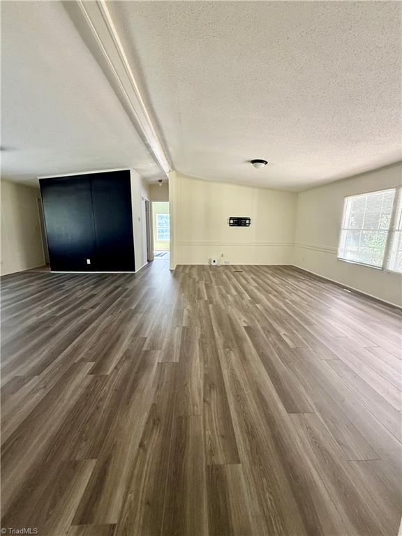 185 Marlin Boulevard Property Photo 12