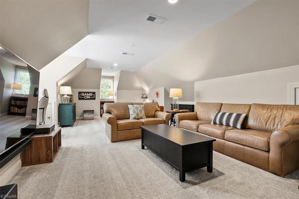 8238 Ipswich Court Property Photo 35