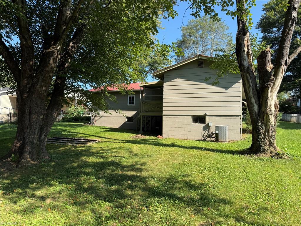 111 Arbor Street Property Photo 17