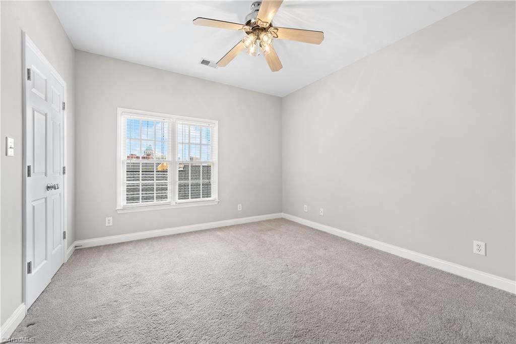 205 Southside Square Property Photo 29