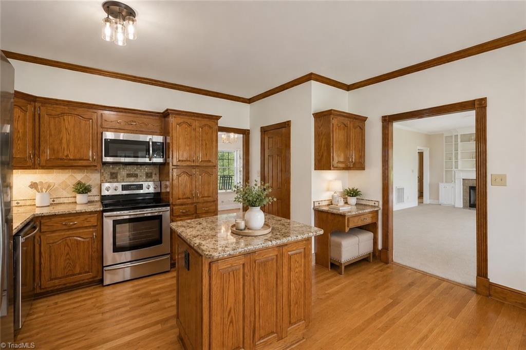 1147 Major Hill Road Property Photo 3