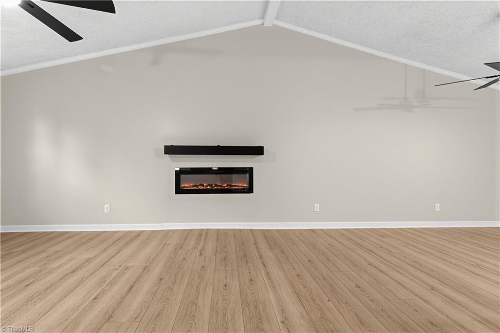 124 Oak Ridge Drive Property Photo 8