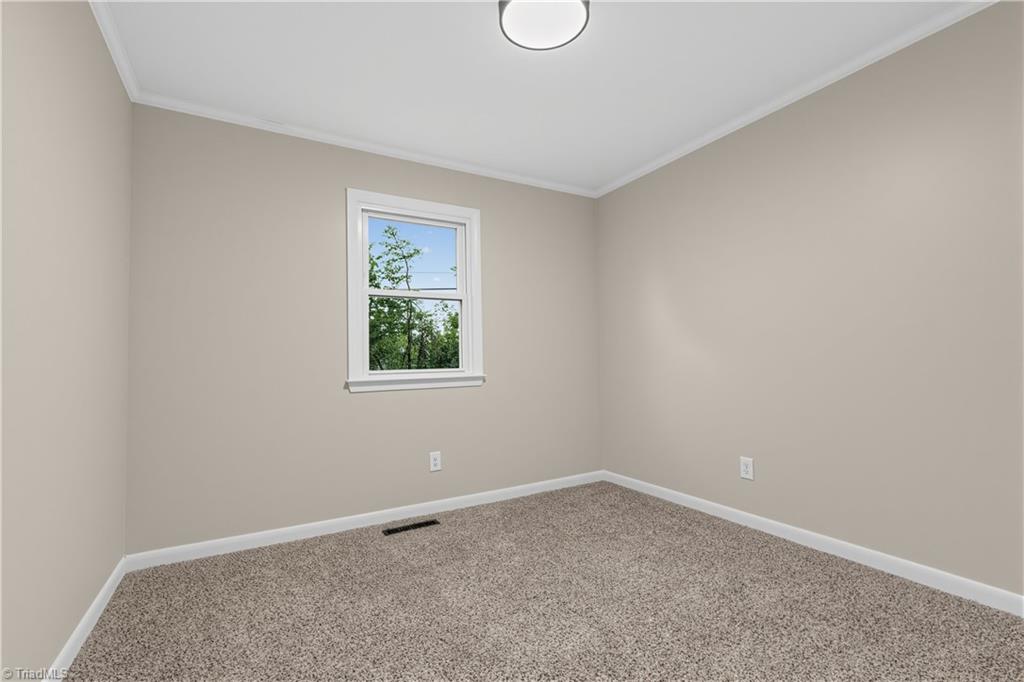 124 Oak Ridge Drive Property Photo 17