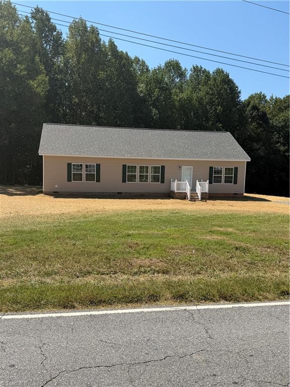 5101 Center Road Property Photo 1