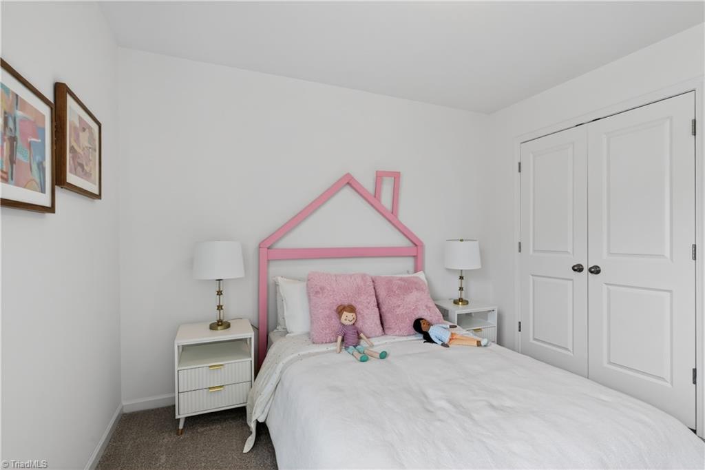 8909 Cranesbill Avenue Property Photo 12