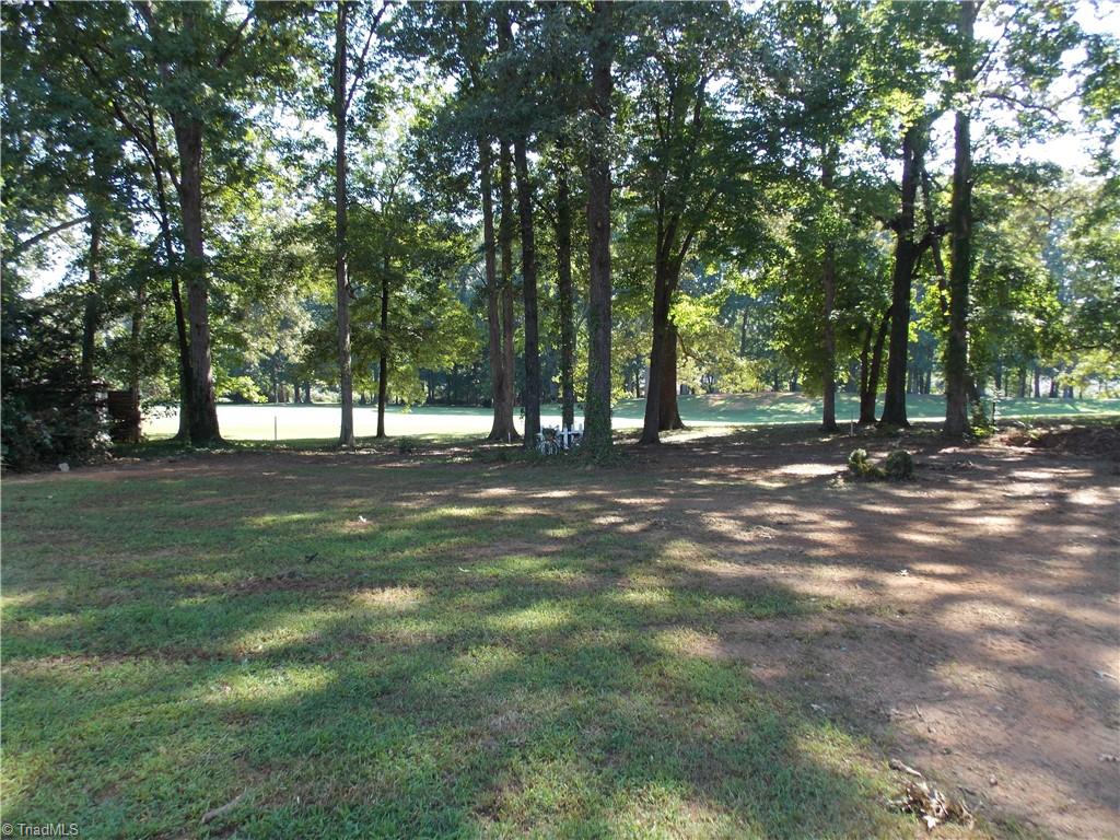 4915 Warfield Drive Property Photo 4