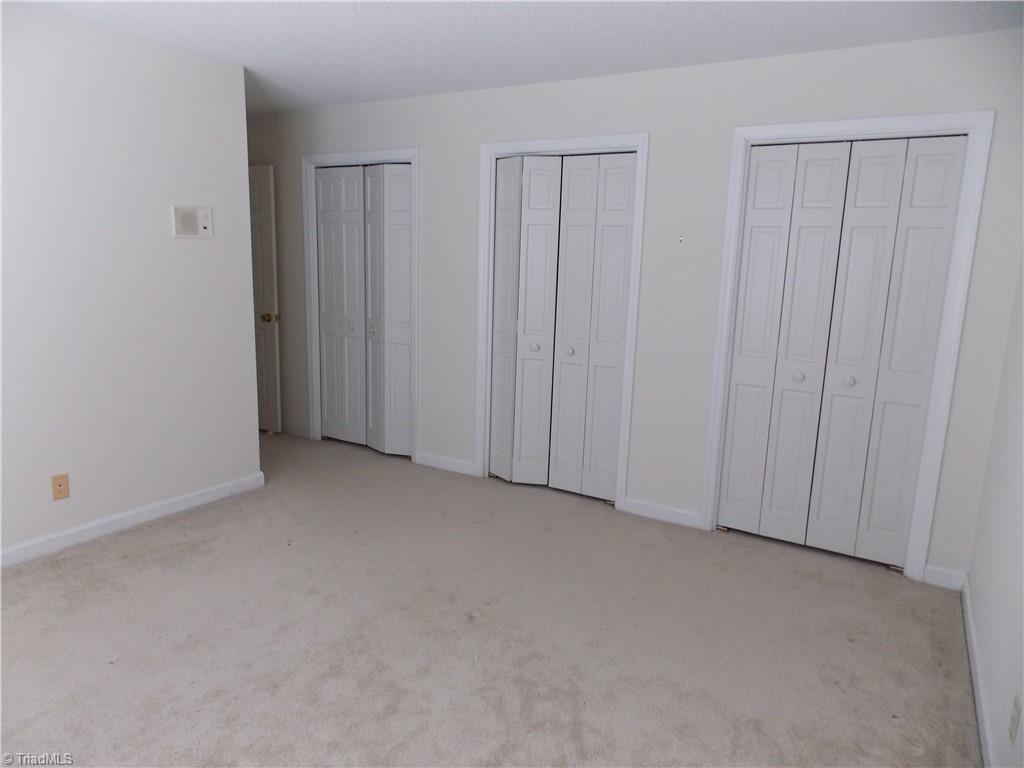 4915 Warfield Drive Property Photo 19