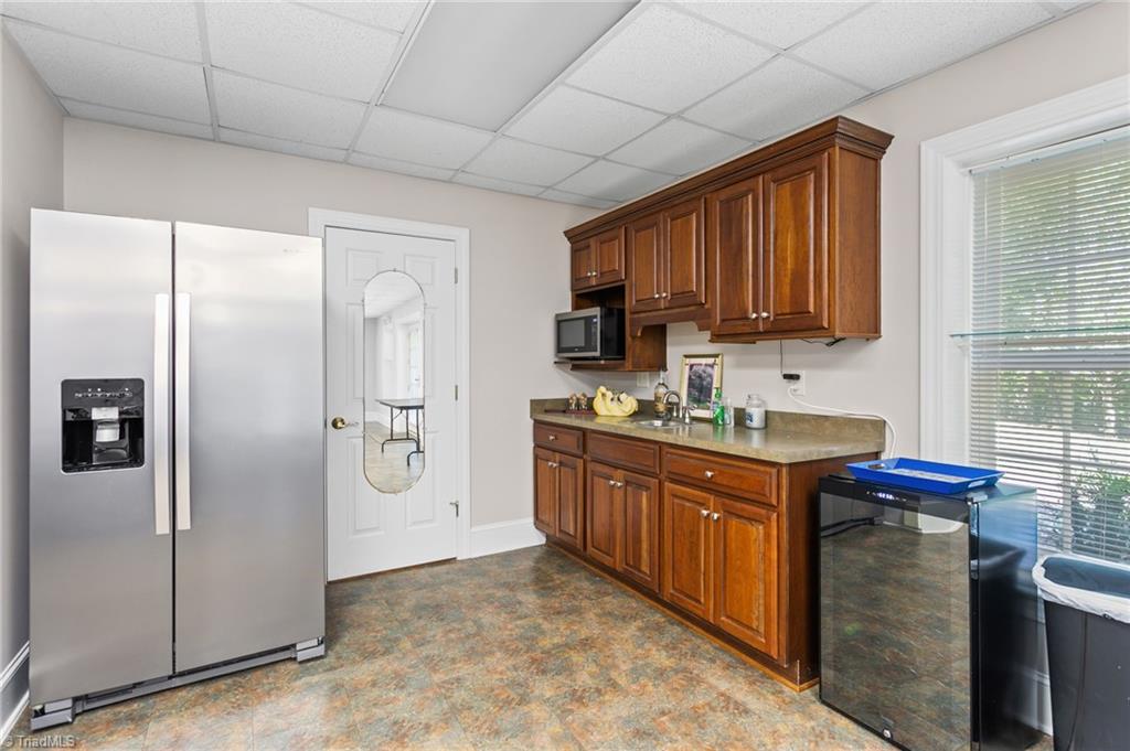 408 Deer Path Property Photo 34