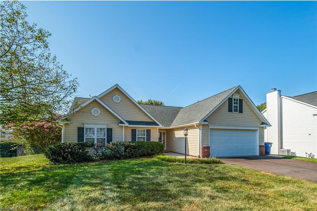 5550 Woodspring Drive Property Photo 1