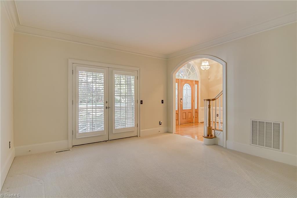8 Flagship Cove Property Photo 6