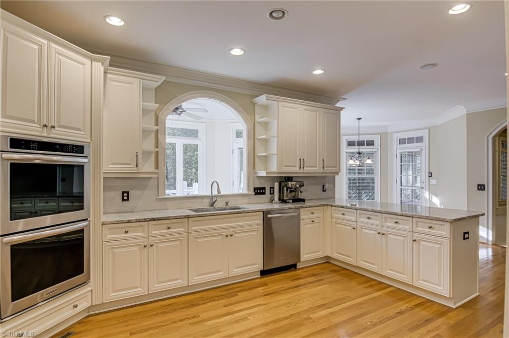 8 Flagship Cove Property Photo 15