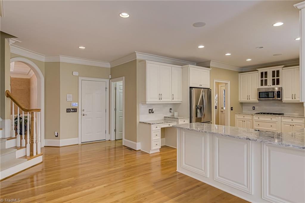 8 Flagship Cove Property Photo 17