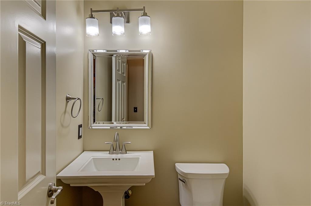 8 Flagship Cove Property Photo 21