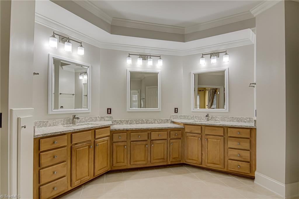 8 Flagship Cove Property Photo 30