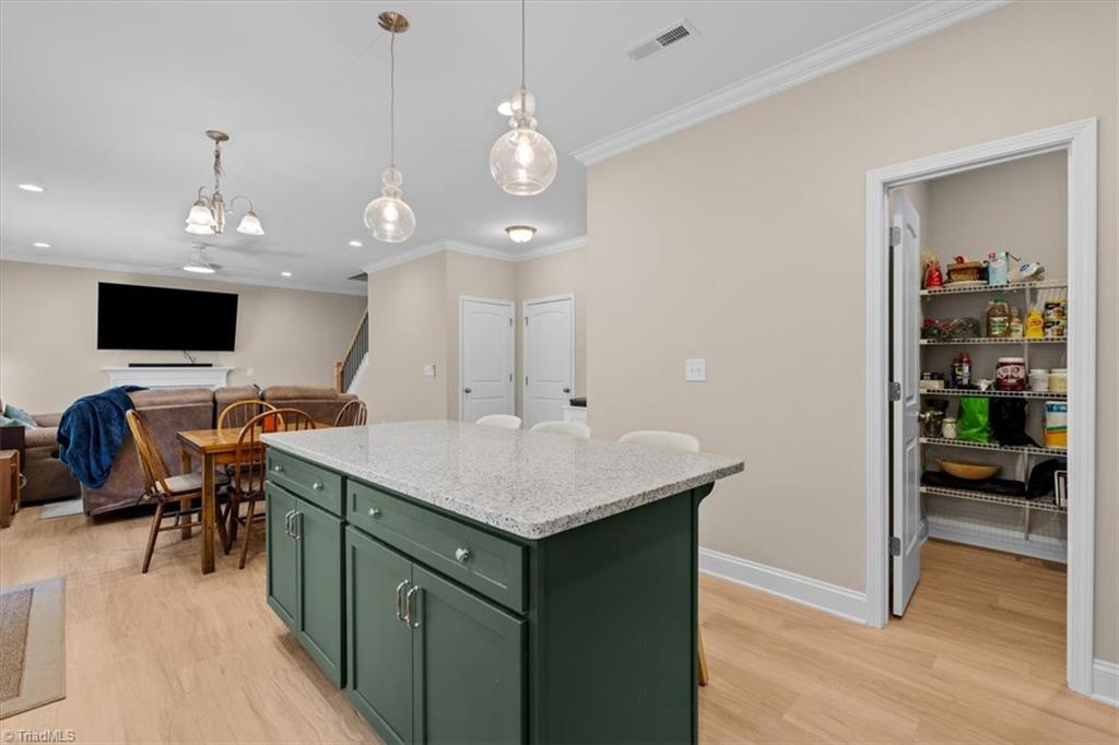 1637 Appaloosa Place Property Photo 17