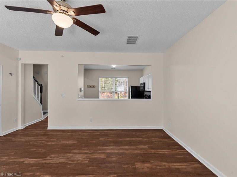 3967 Elizabeth Glen Way Property Photo 11