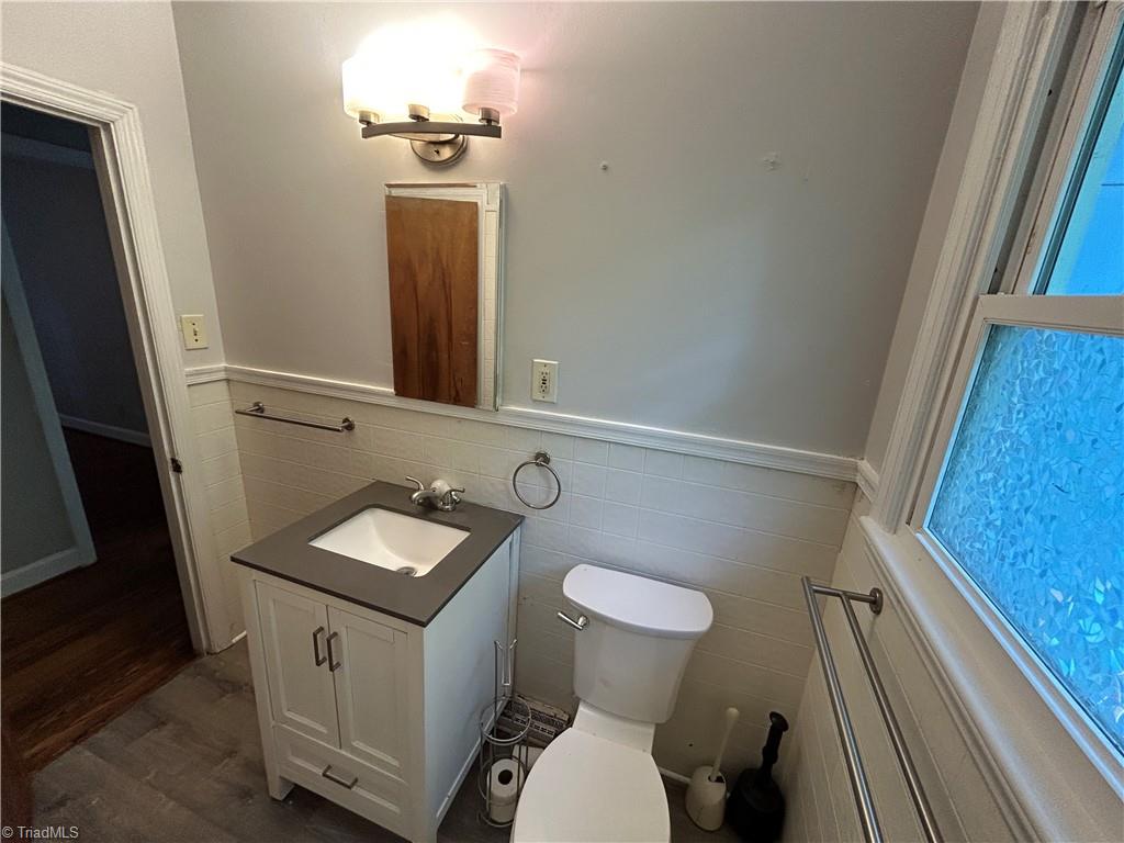 4403 Edgemore Road Property Photo 13