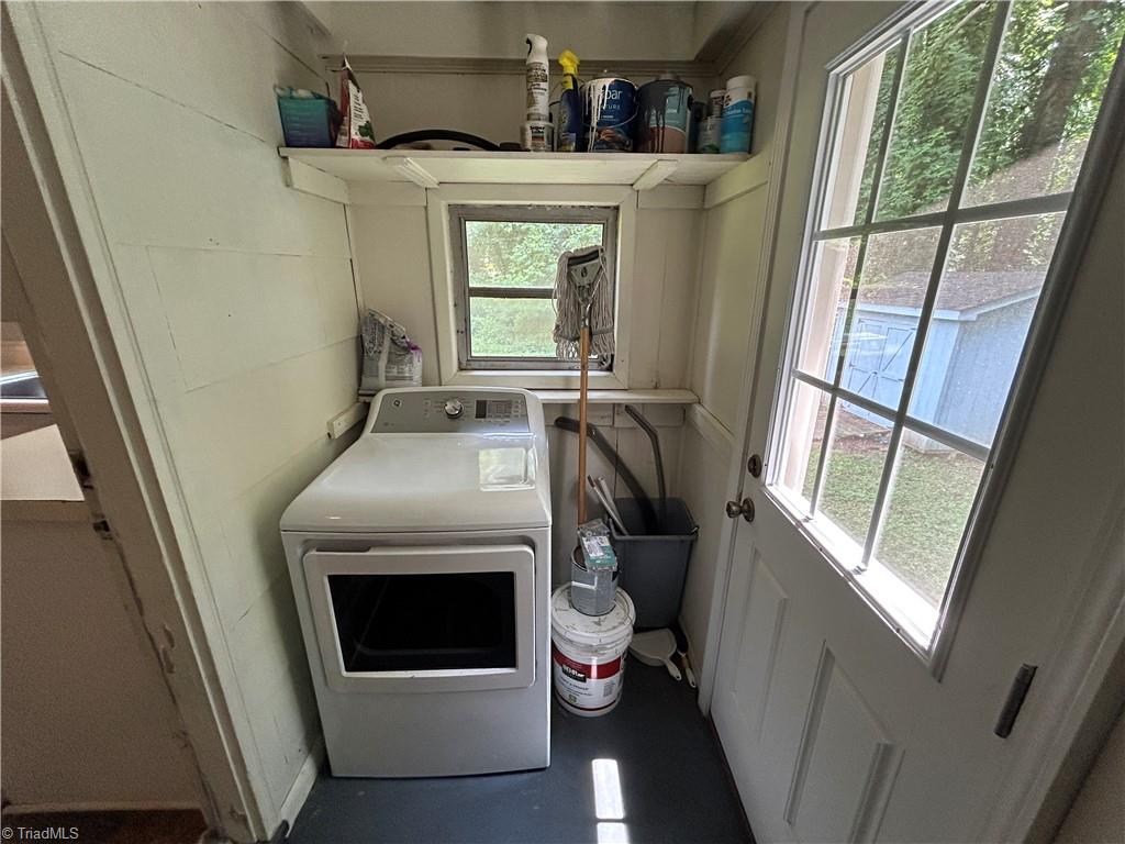 4403 Edgemore Road Property Photo 14