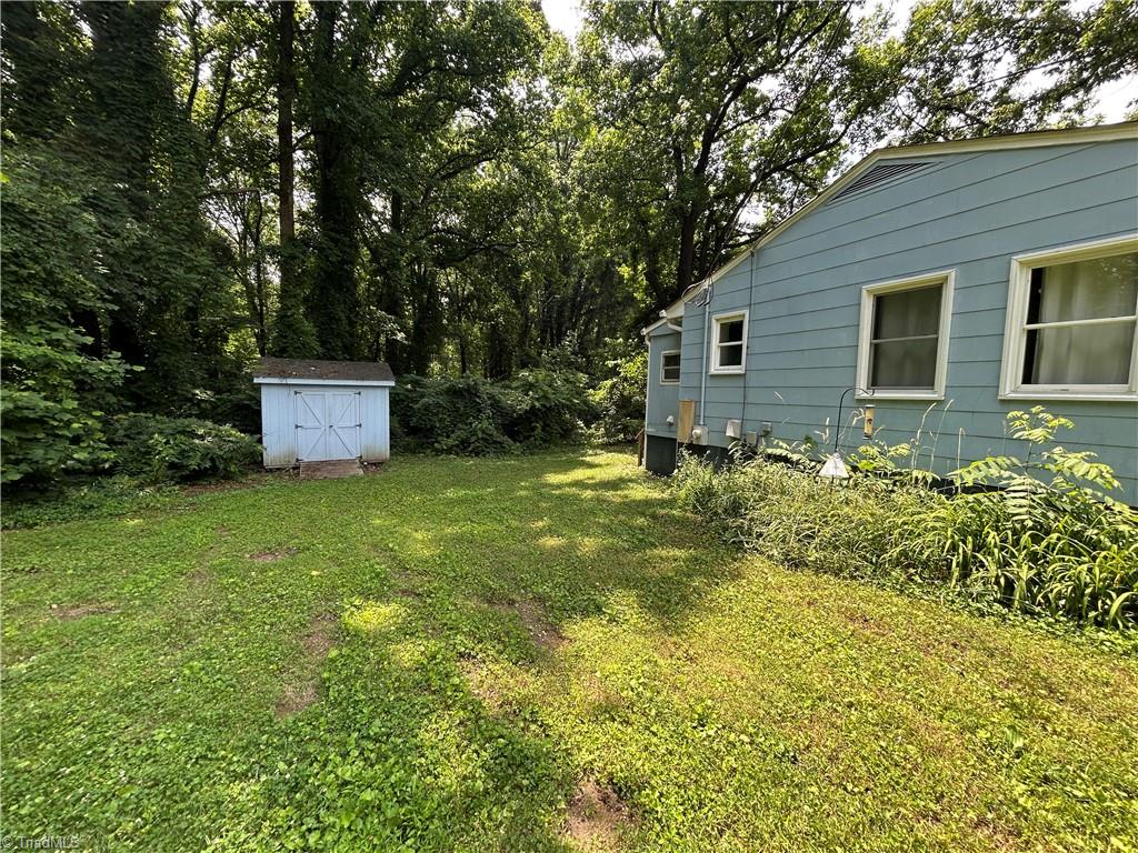 4403 Edgemore Road Property Photo 22