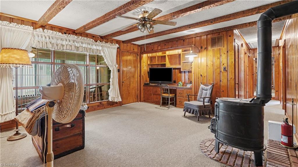 876 Brooklyn Avenue Property Photo 3