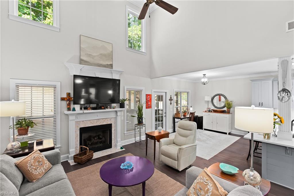189 Cabot Drive Property Photo 11