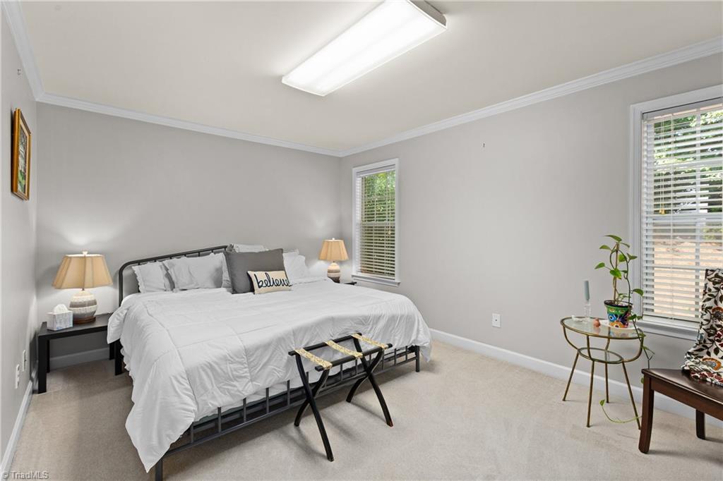 189 Cabot Drive Property Photo 16