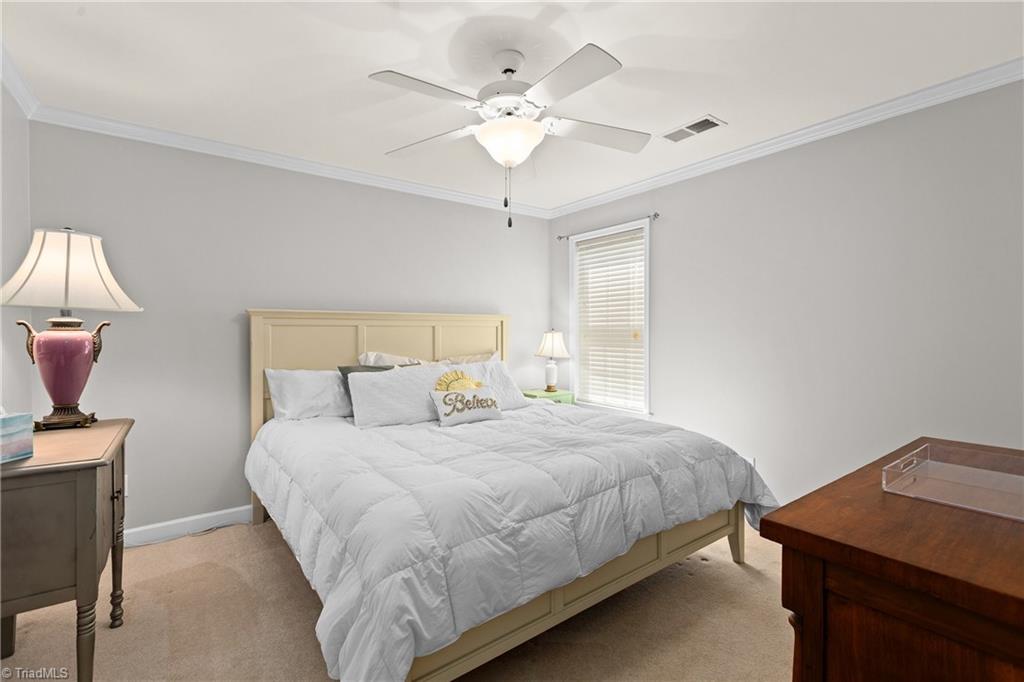 189 Cabot Drive Property Photo 17