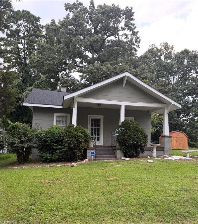 608 Everett Lane Property Photo