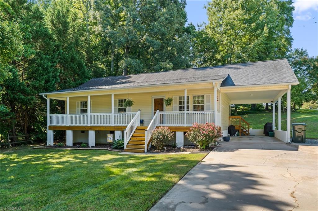 6 Oak Ridge Drive Property Photo 1