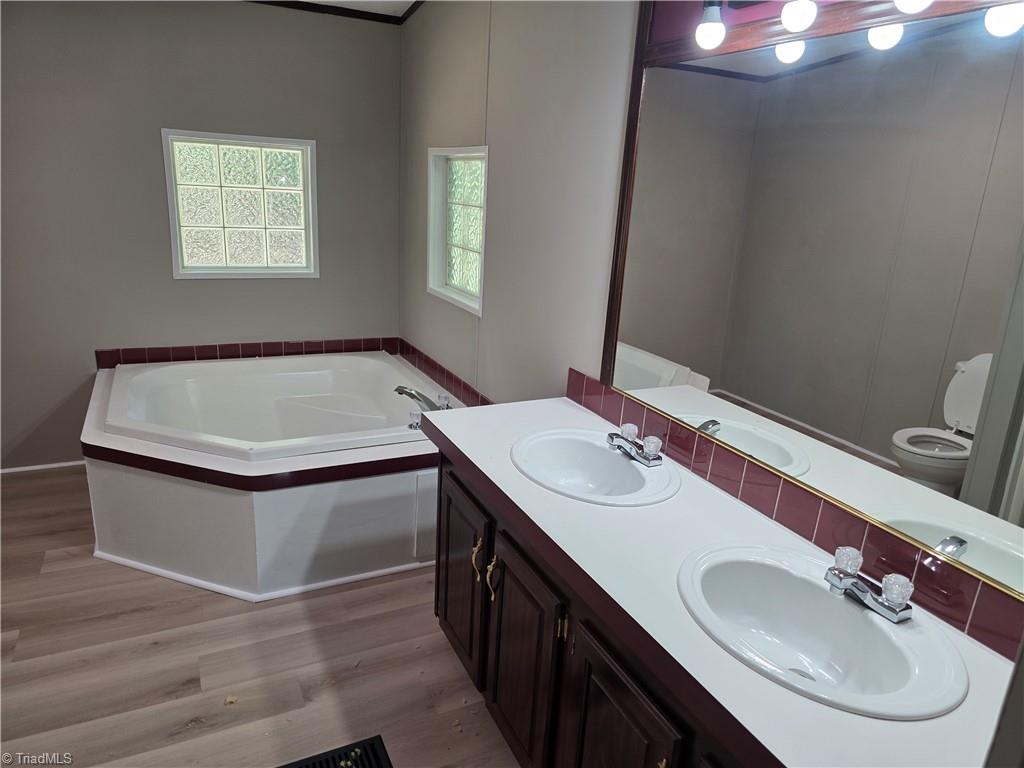 155 Brockland Drive Property Photo 10