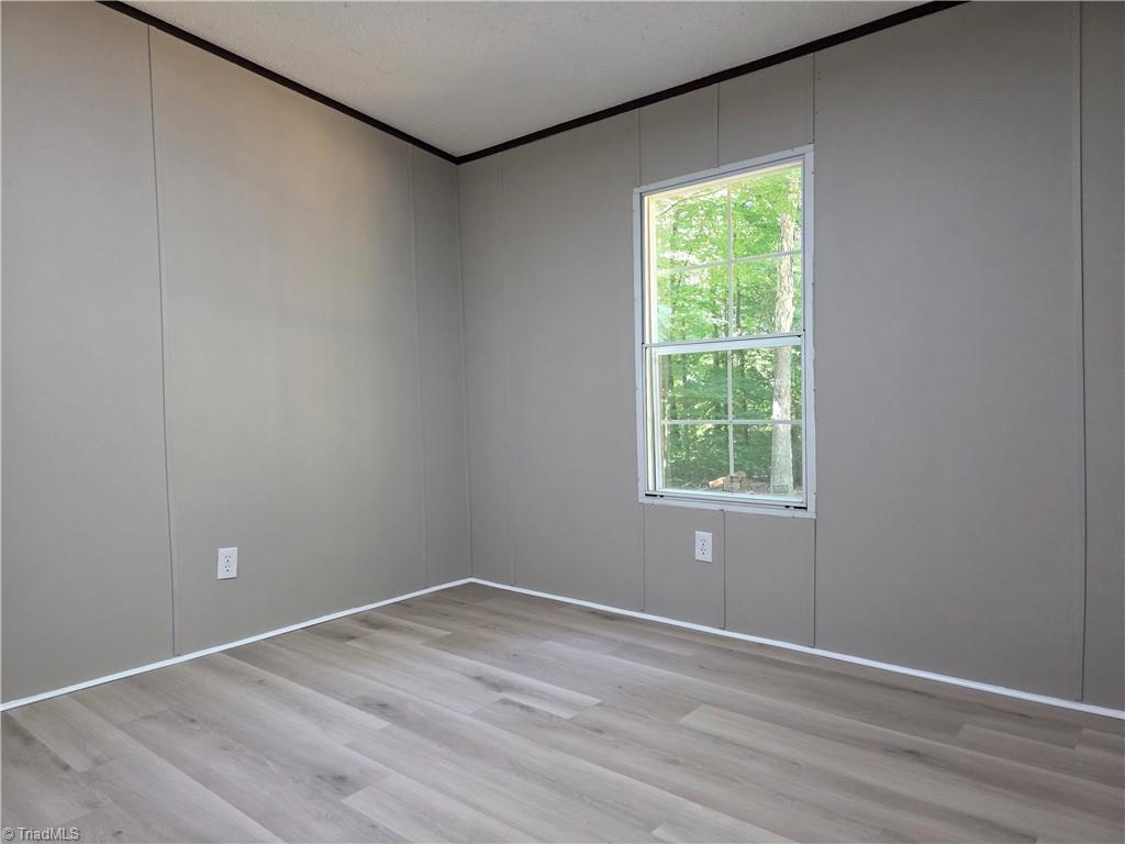 155 Brockland Drive Property Photo 12