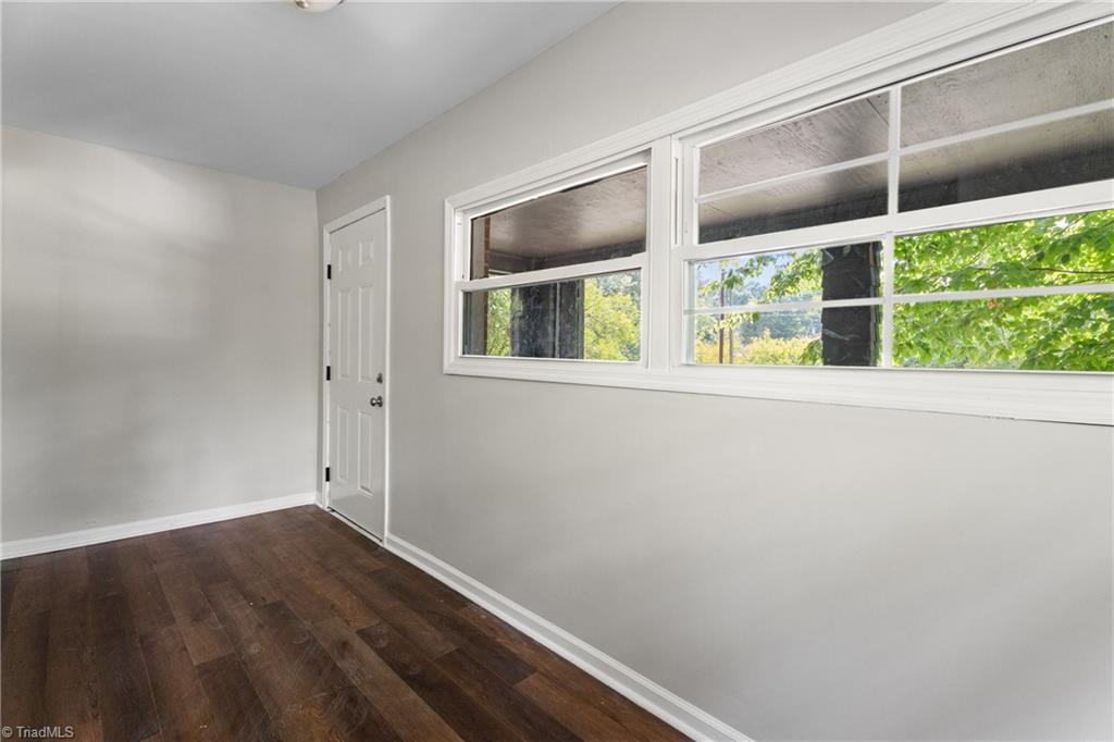 2001 Bowen Boulevard Property Photo 6