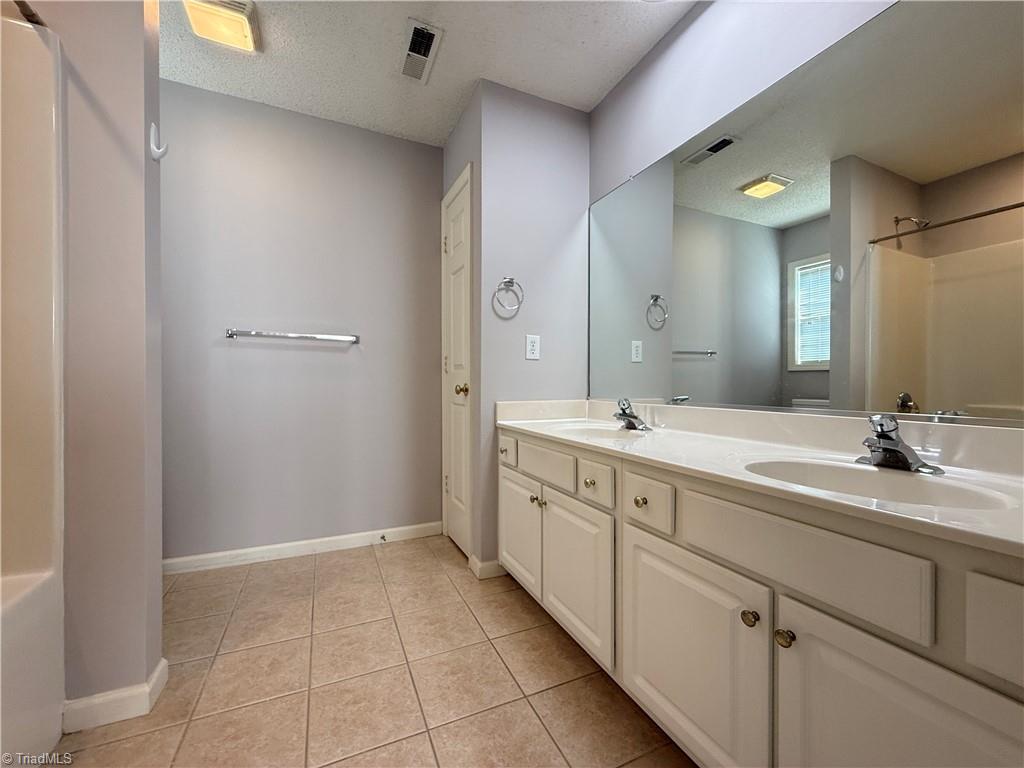 172 Cameron Way Circle Property Photo 9
