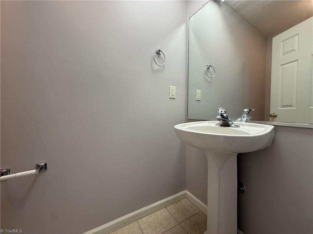172 Cameron Way Circle Property Photo 10