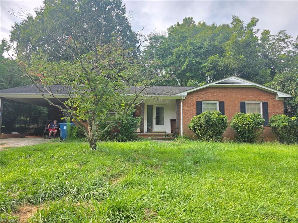 810 Sherrilwood Drive Property Photo 1
