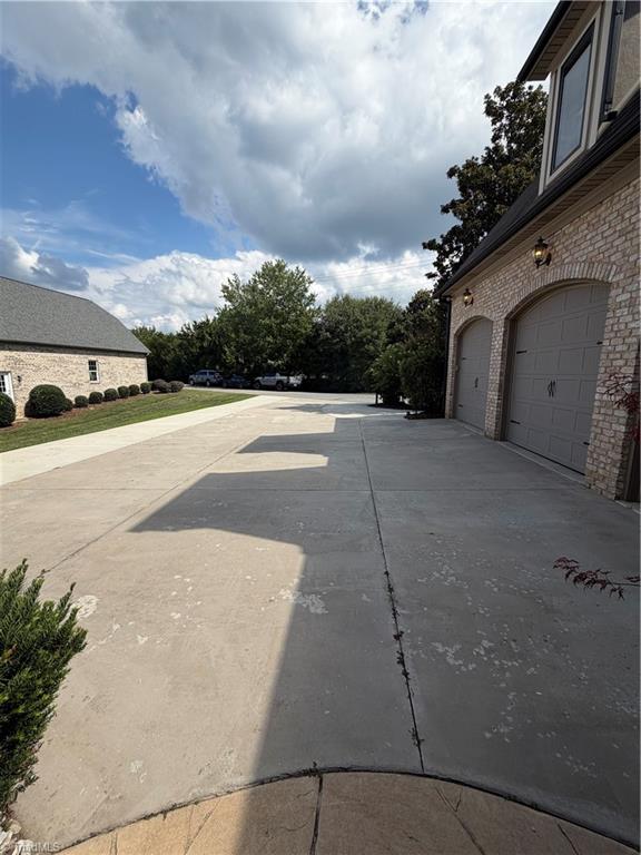 27 Carlson Terrace Property Photo 10