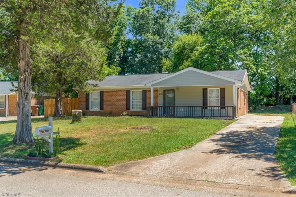 1720 Gavin Drive Property Photo 3