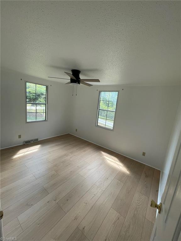 1041 Brooks Road Property Photo 13