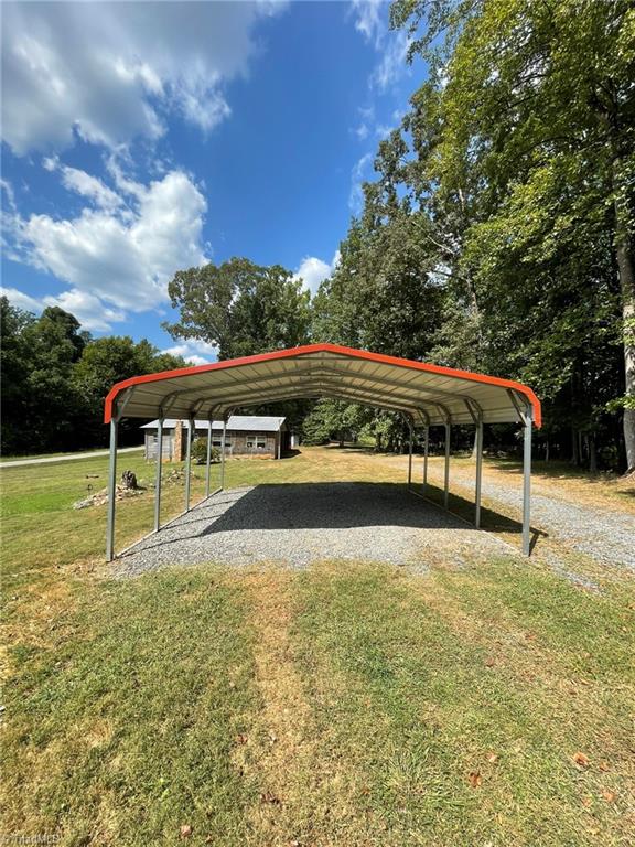 1041 Brooks Road Property Photo 29