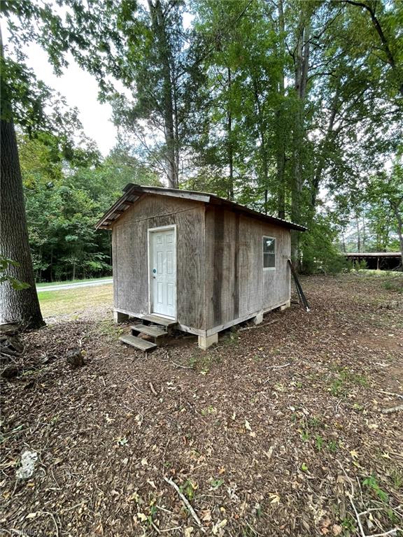 1041 Brooks Road Property Photo 41