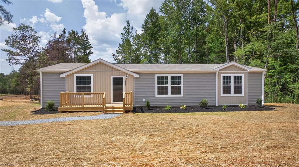445 Kindley Road Property Photo 1